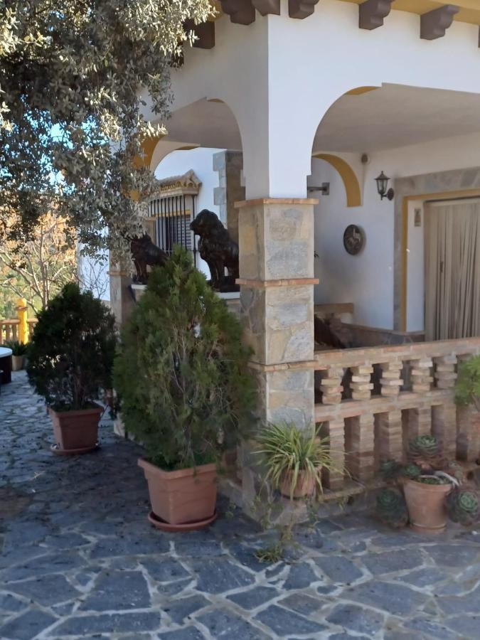 Villa Martinez Alquiler Rural Isabel Alcalá del Valle Εξωτερικό φωτογραφία
