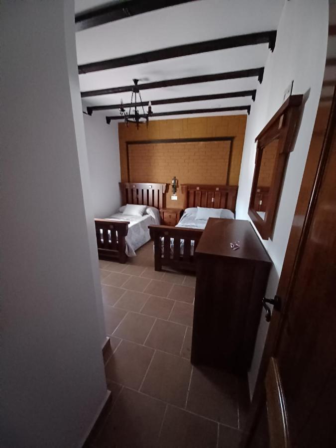 Villa Martinez Alquiler Rural Isabel Alcalá del Valle Εξωτερικό φωτογραφία