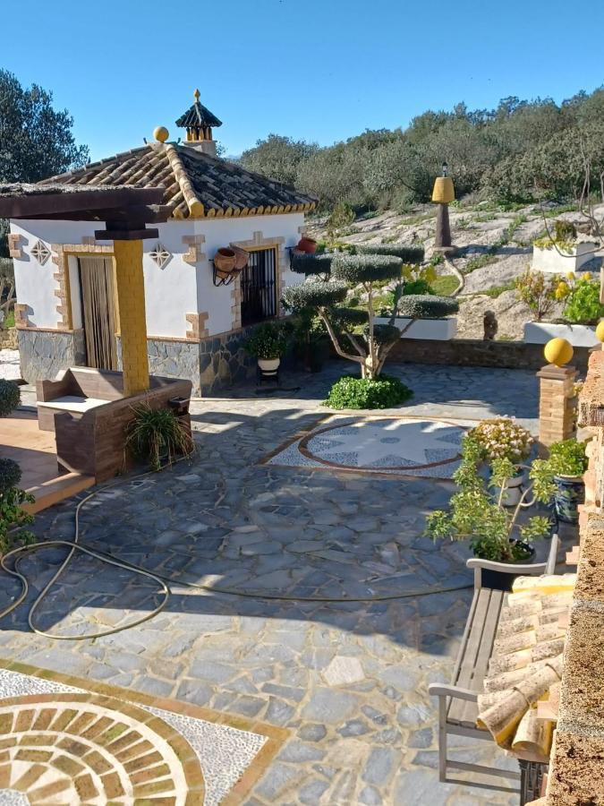 Villa Martinez Alquiler Rural Isabel Alcalá del Valle Εξωτερικό φωτογραφία