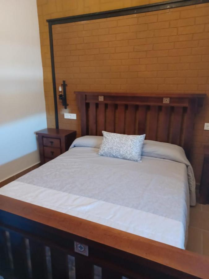 Villa Martinez Alquiler Rural Isabel Alcalá del Valle Εξωτερικό φωτογραφία